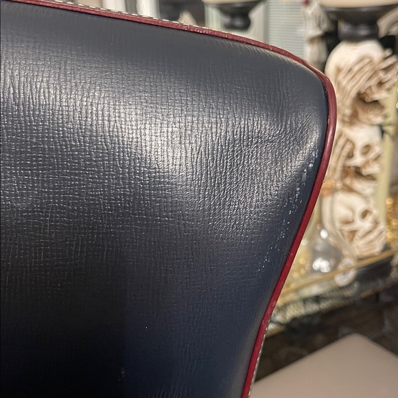 Price firm- Navy Blue Dooney & Bourke Women's Tote Bag dark blue Price Firm - Picture 5 of 13